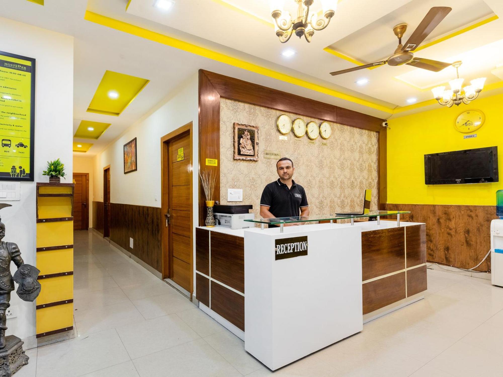 The Hosteller Agra Agra  Εξωτερικό φωτογραφία