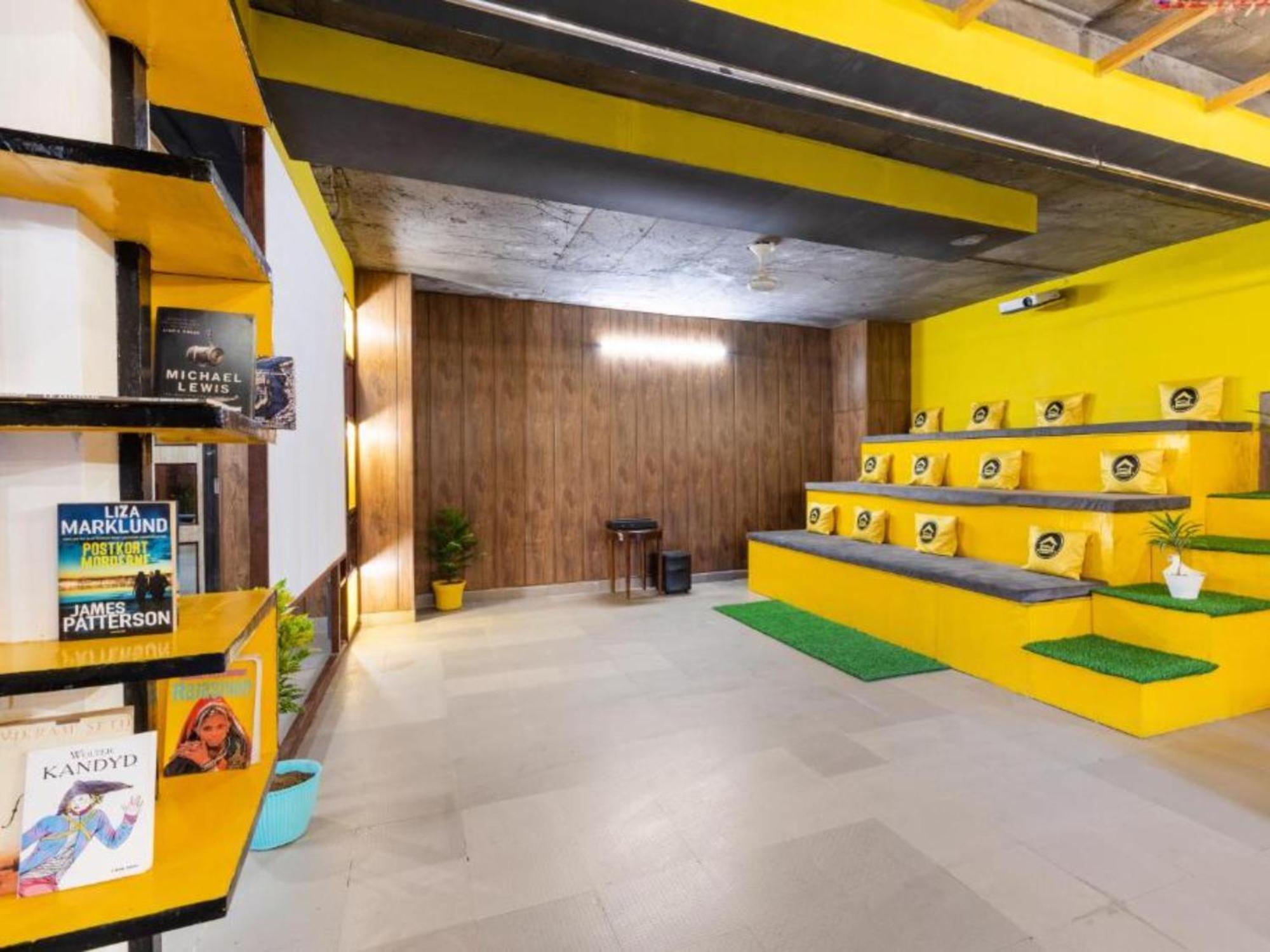 The Hosteller Agra Agra  Εξωτερικό φωτογραφία